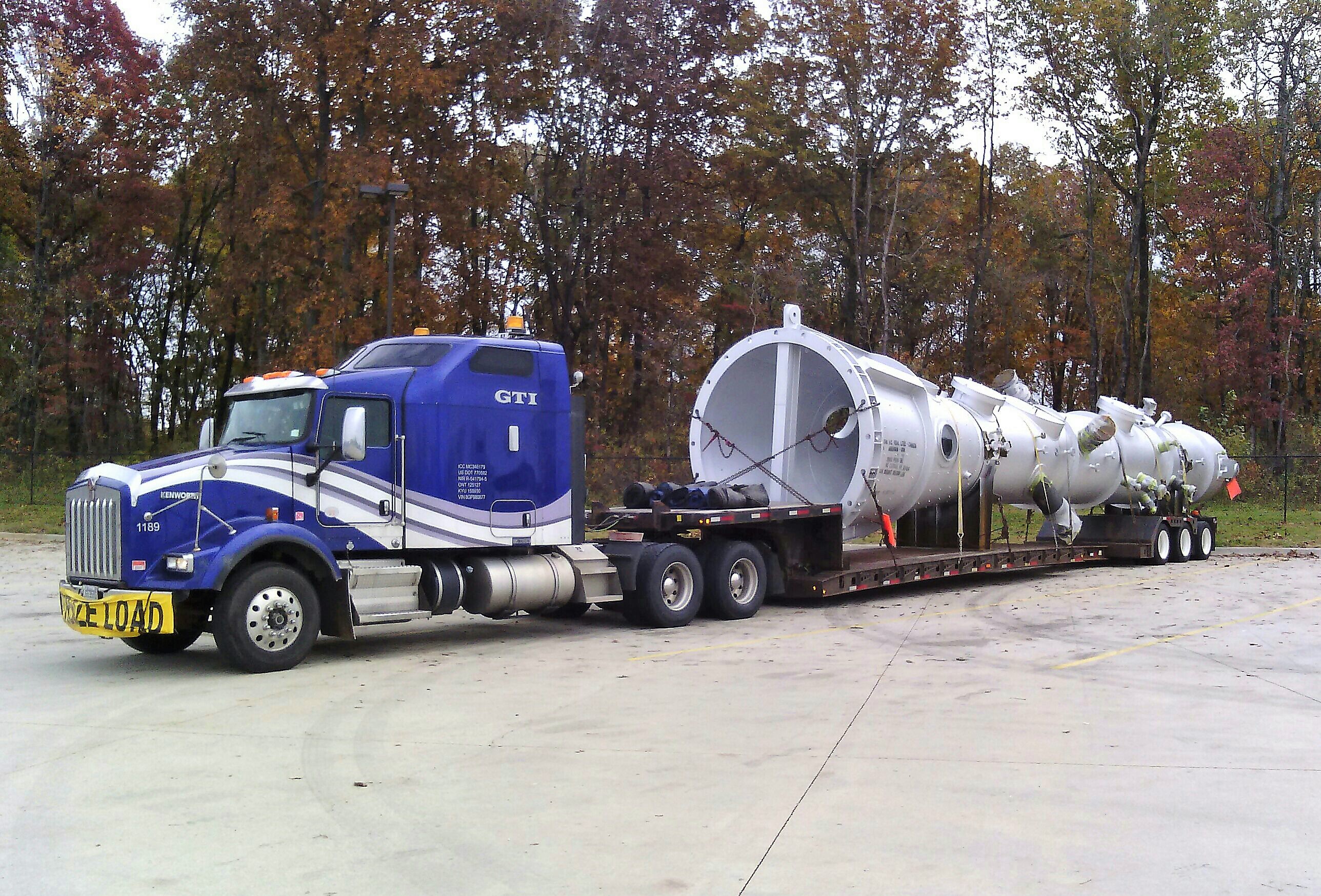 Pressure vessel transport