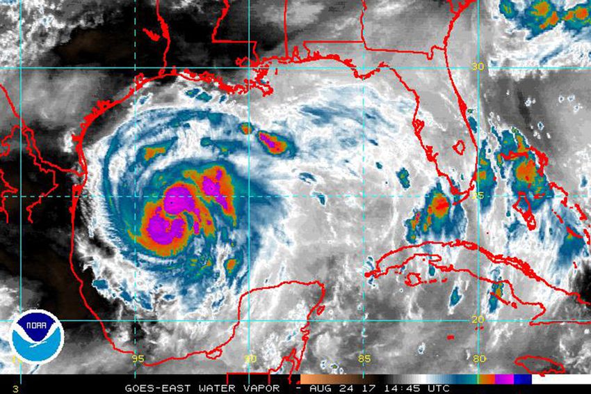Breaking News: Port of Houston Closes in Preparation for Hurricane Harvey